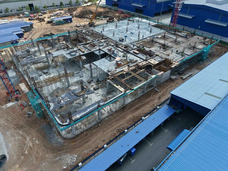 Typical Applications in Complex Construction Scenarios